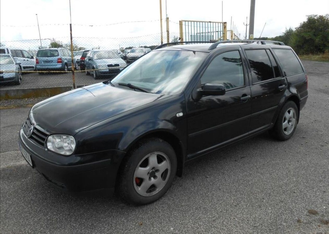 Volkswagen Golf 1,9 TDI 66 kW KLIMA Historie nafta