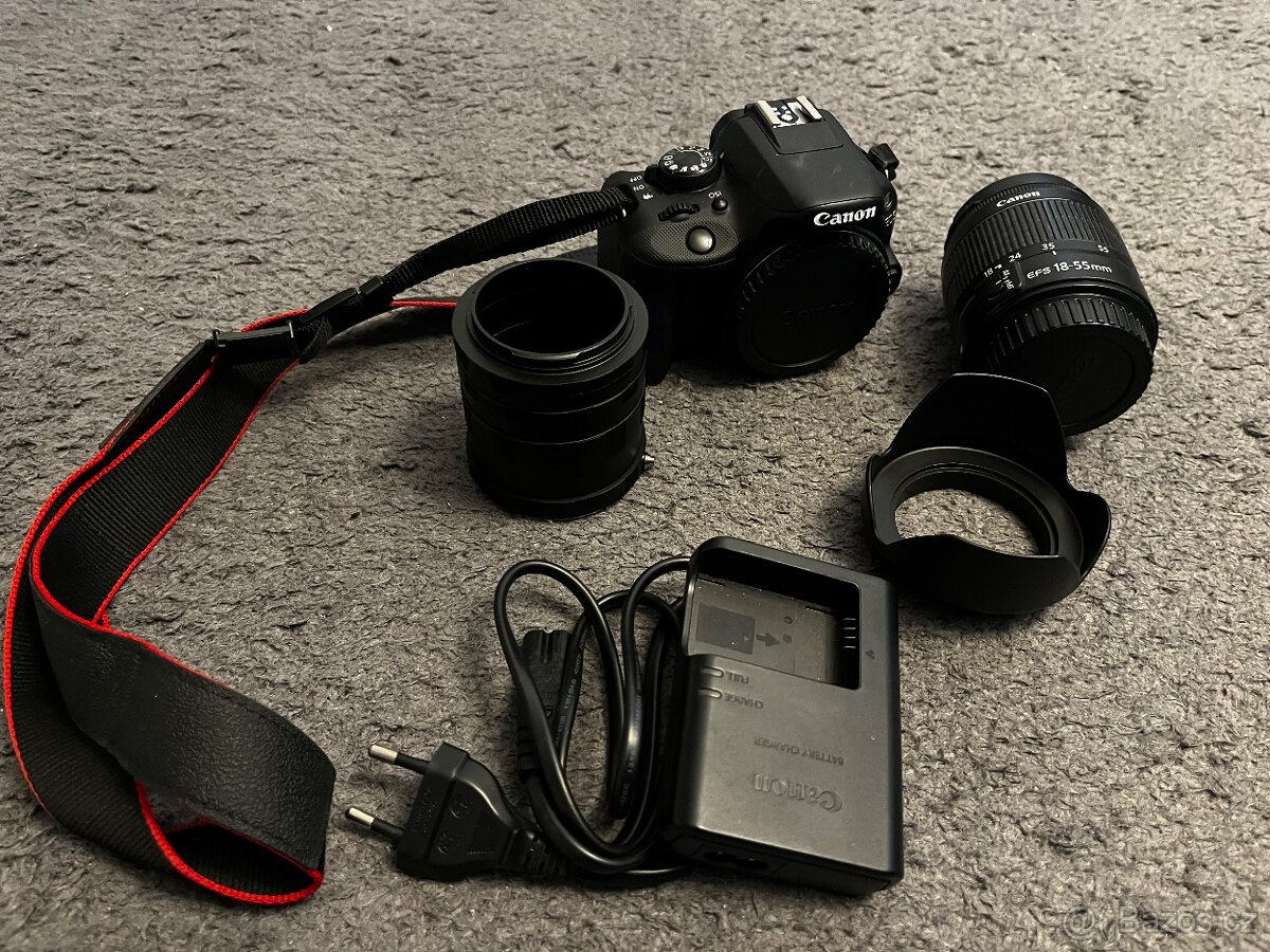 Canon EOS 100D body + objektiv + brašna