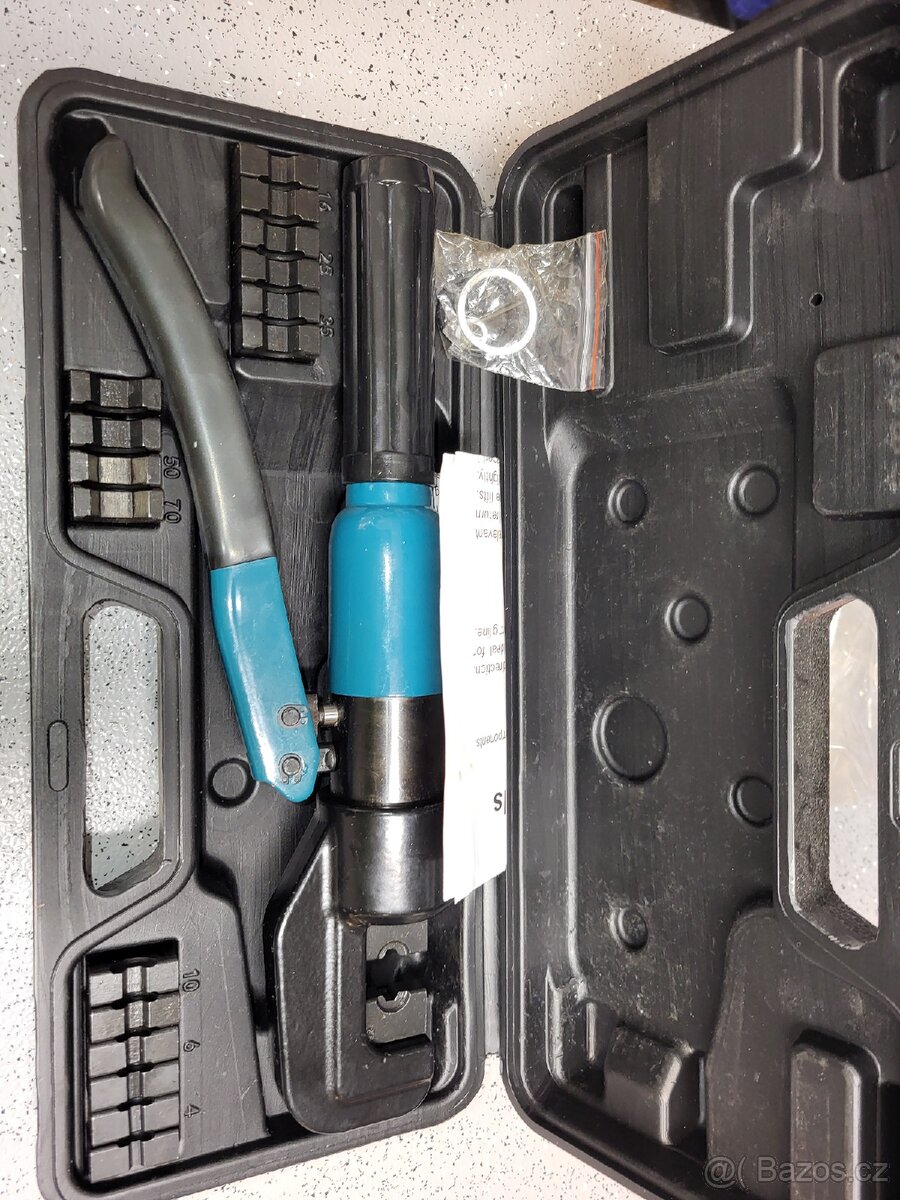 Lisovací kleště hydraulické