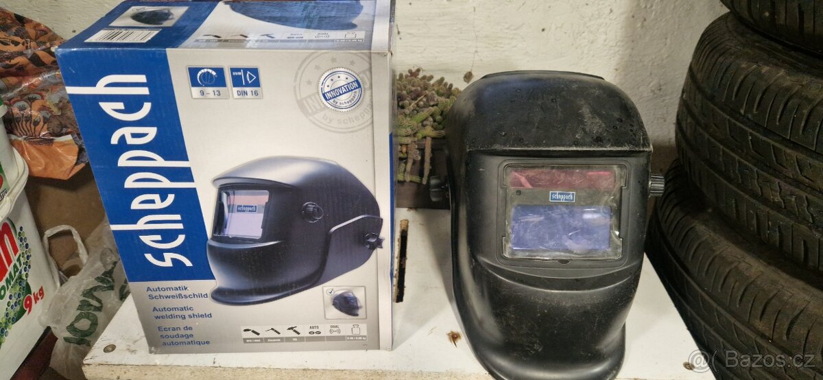 Svářecí samostmívací kukla Scheppach