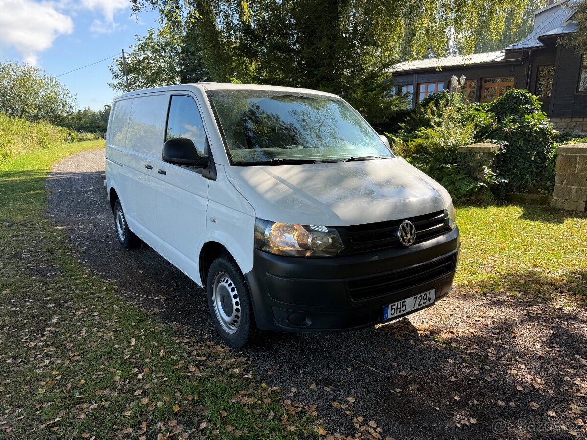 HEZKÝ TRANSPORTER T5.1 2013