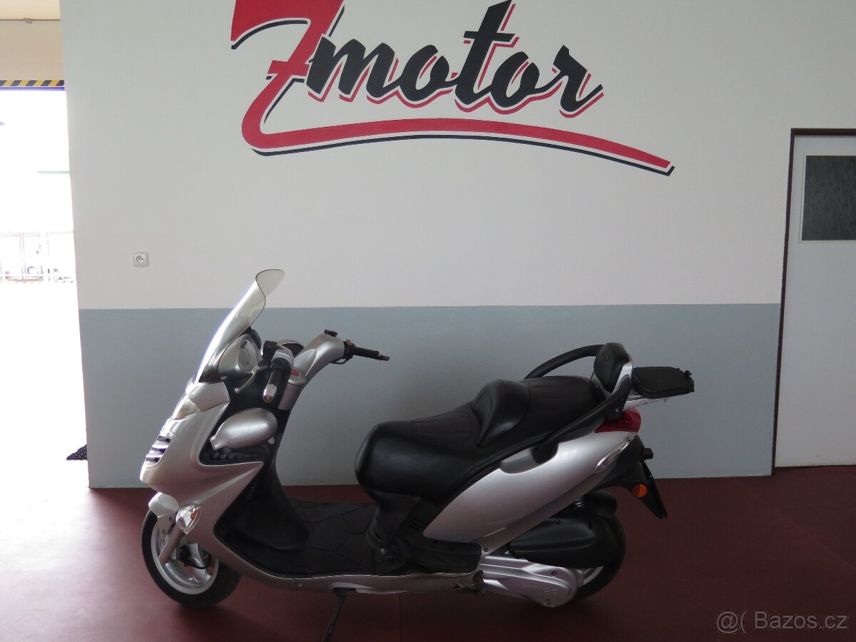 Kymco S4 250