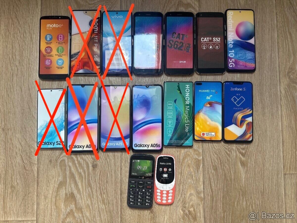 Makety telefonů - různé značky