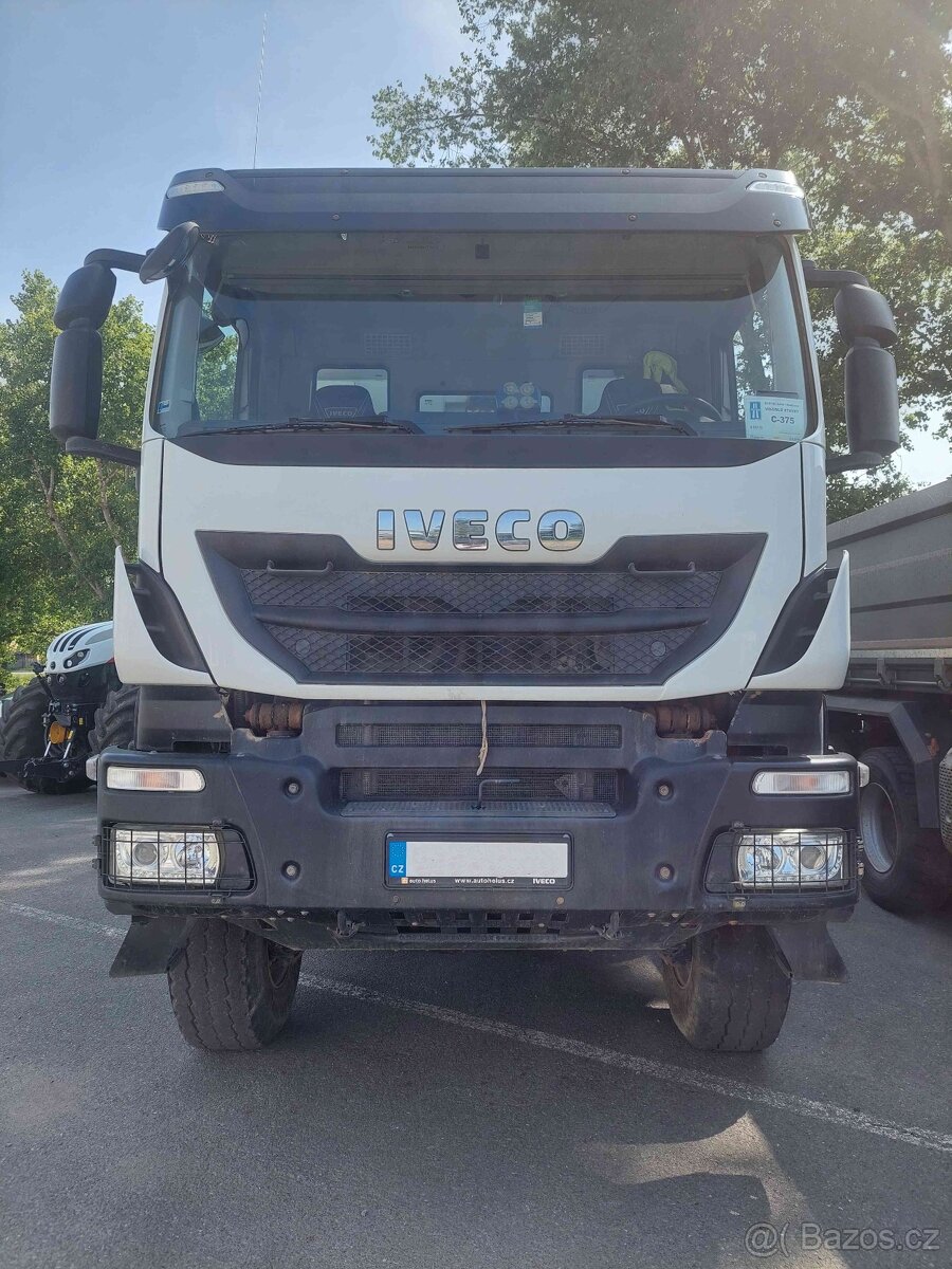 IVECO AD410T45W 8x8 sklápěč VS Mont S1