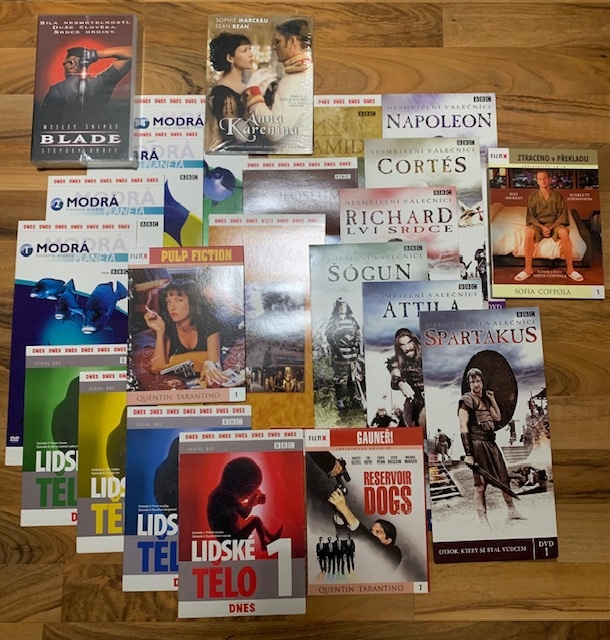 VHS/ DVD/Blade VHS/Pulp fiction