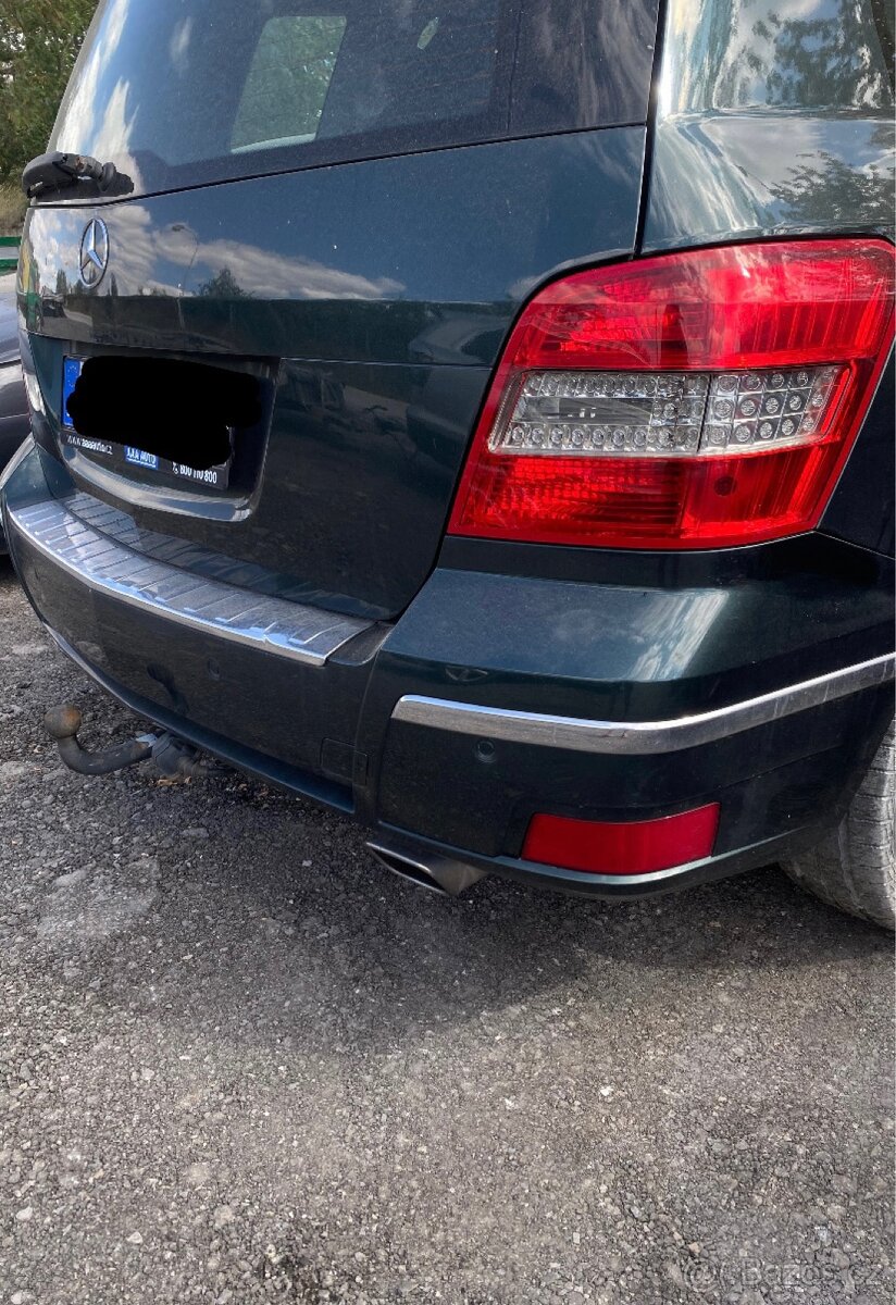 Zadní nárazník Mercedes GLk