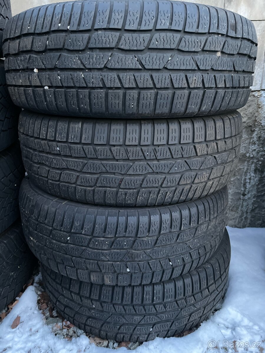 Zimní pneu 205/60R16 Continental
