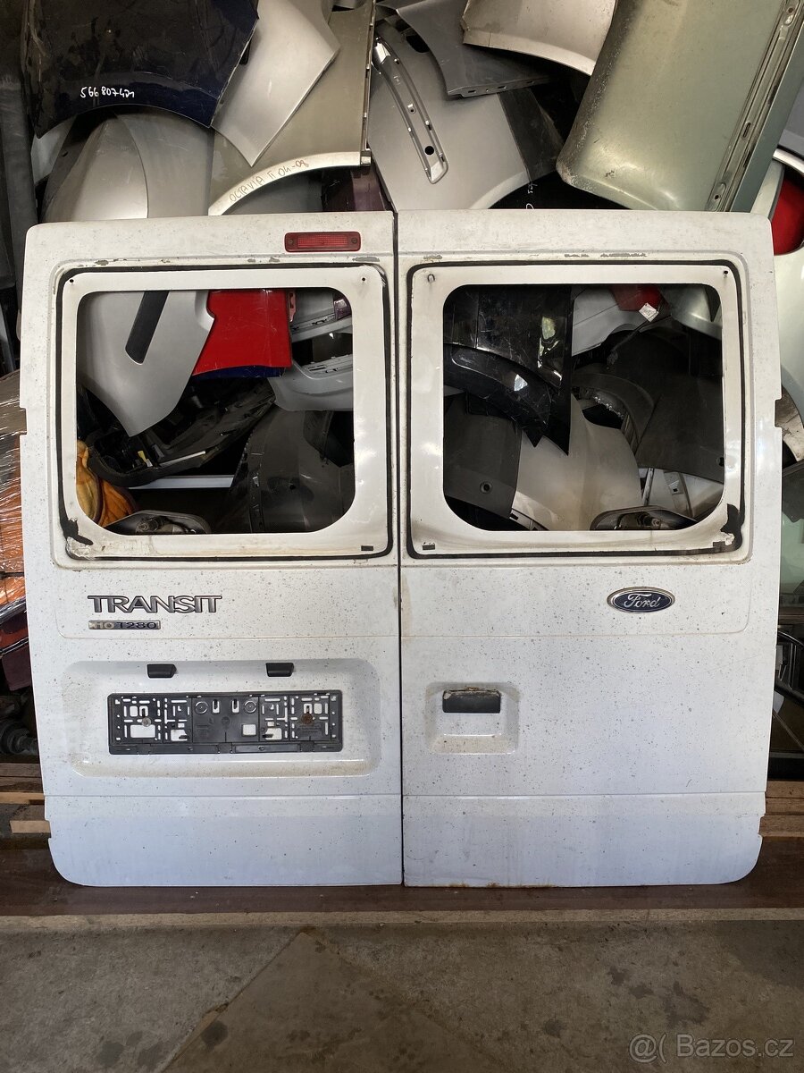 zadní dvere Ford Transit