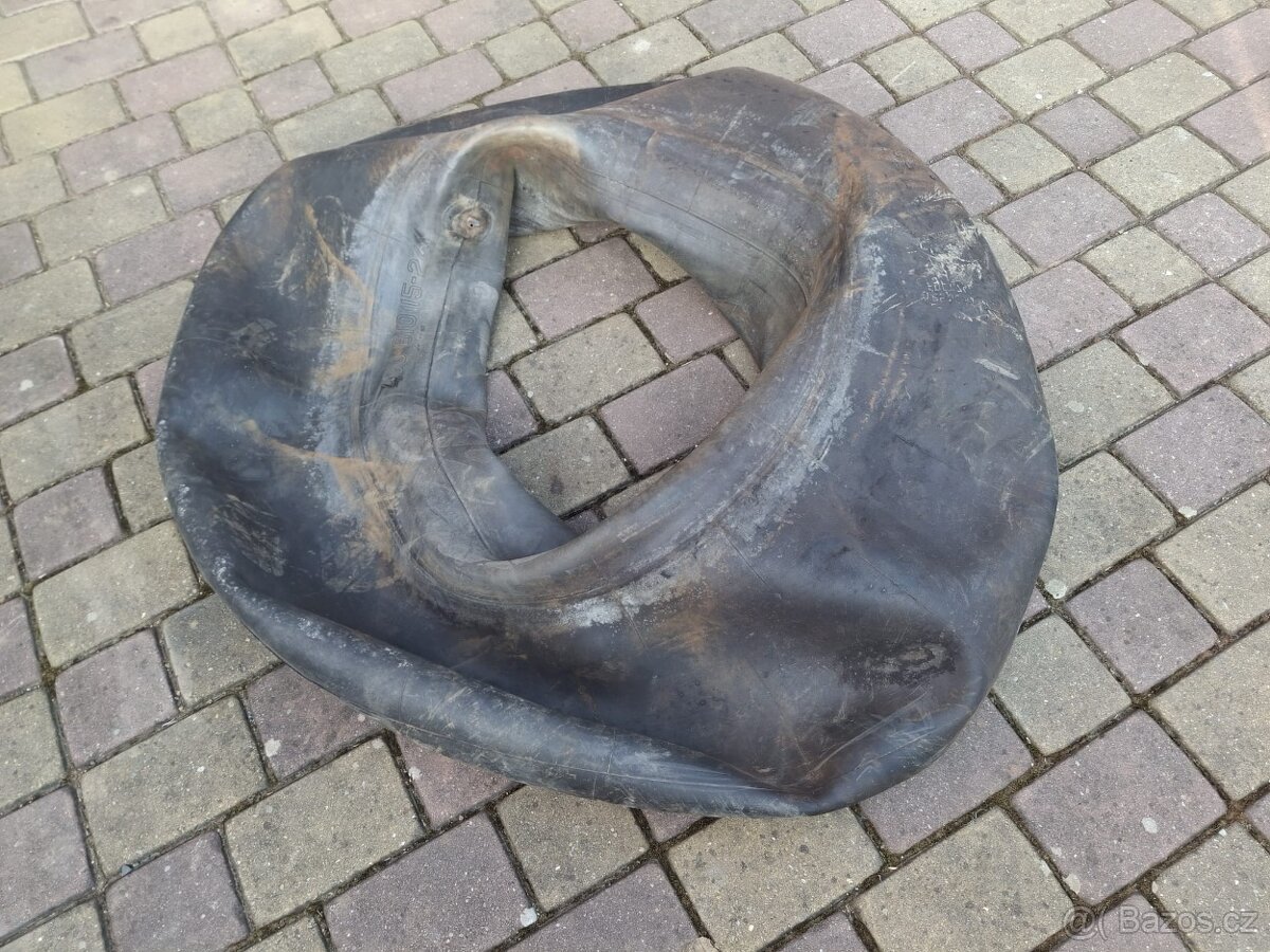 Duše na pneu traktor