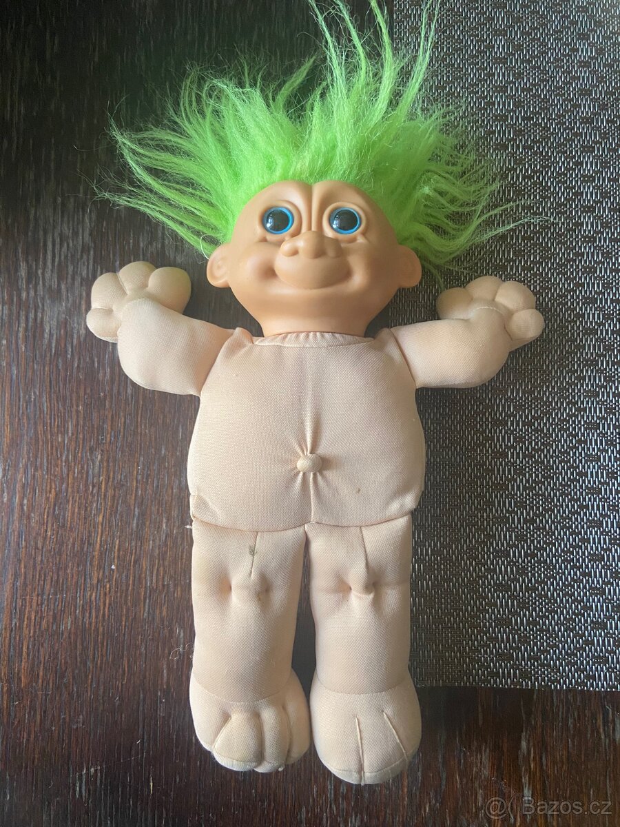 Trol - panenka, postavička 39 cm