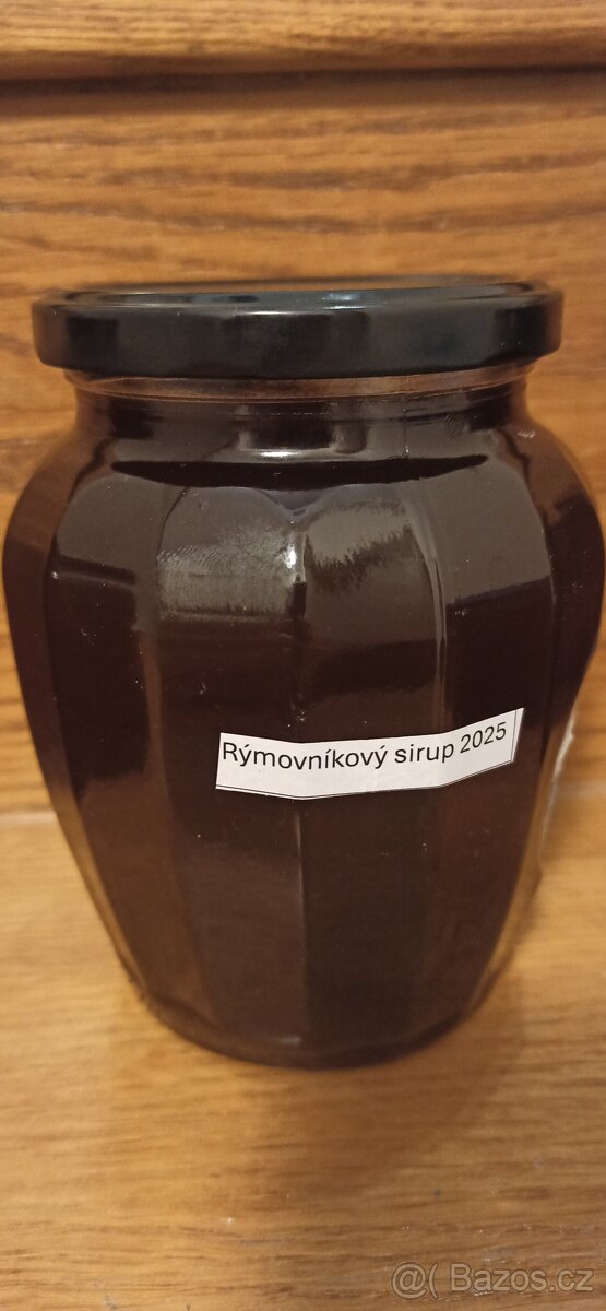 Silný rymovnikový sirup