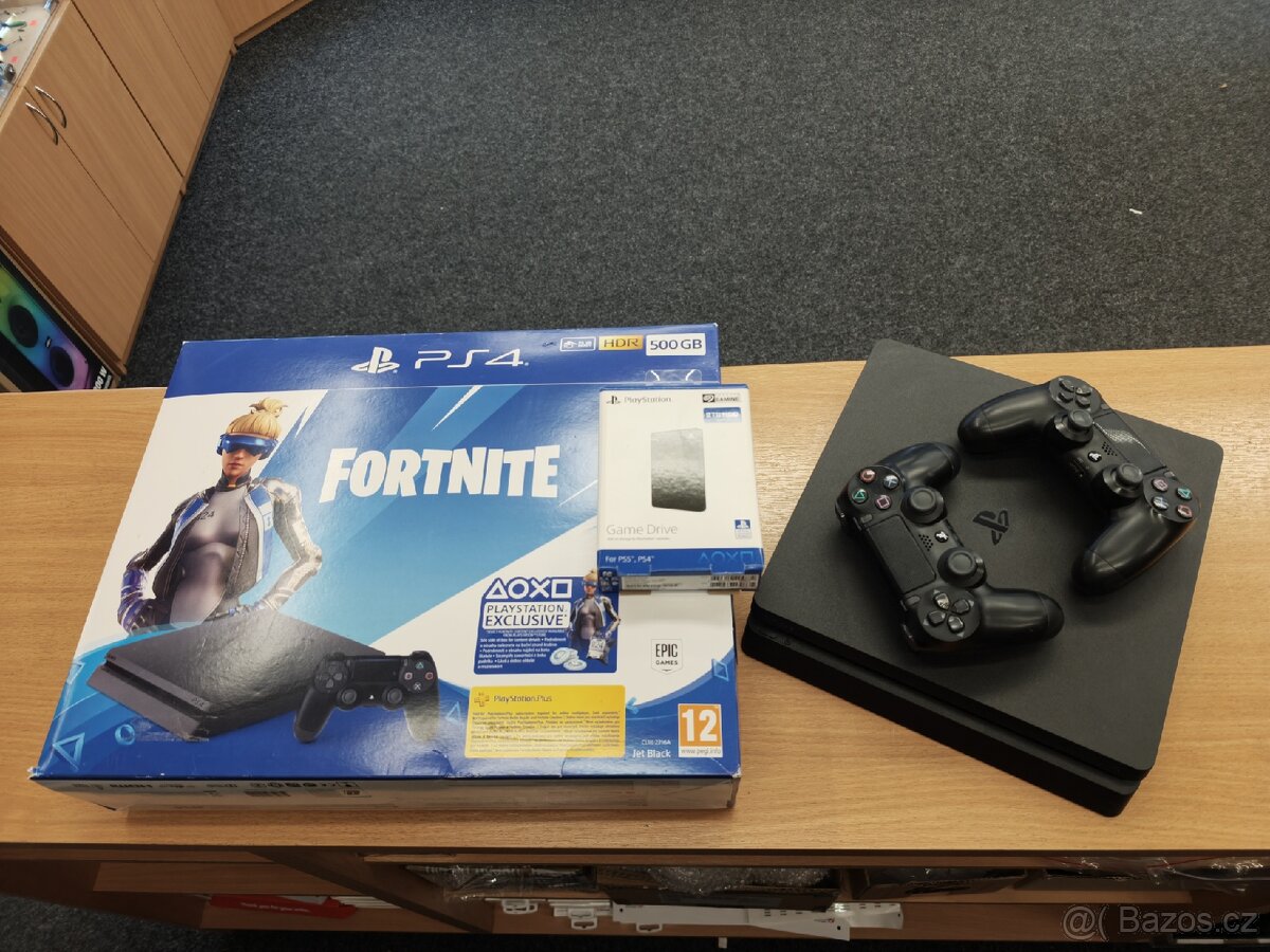 PlayStation 4 Slim 500 GB – 2 ovladače + externí disk 2 TB