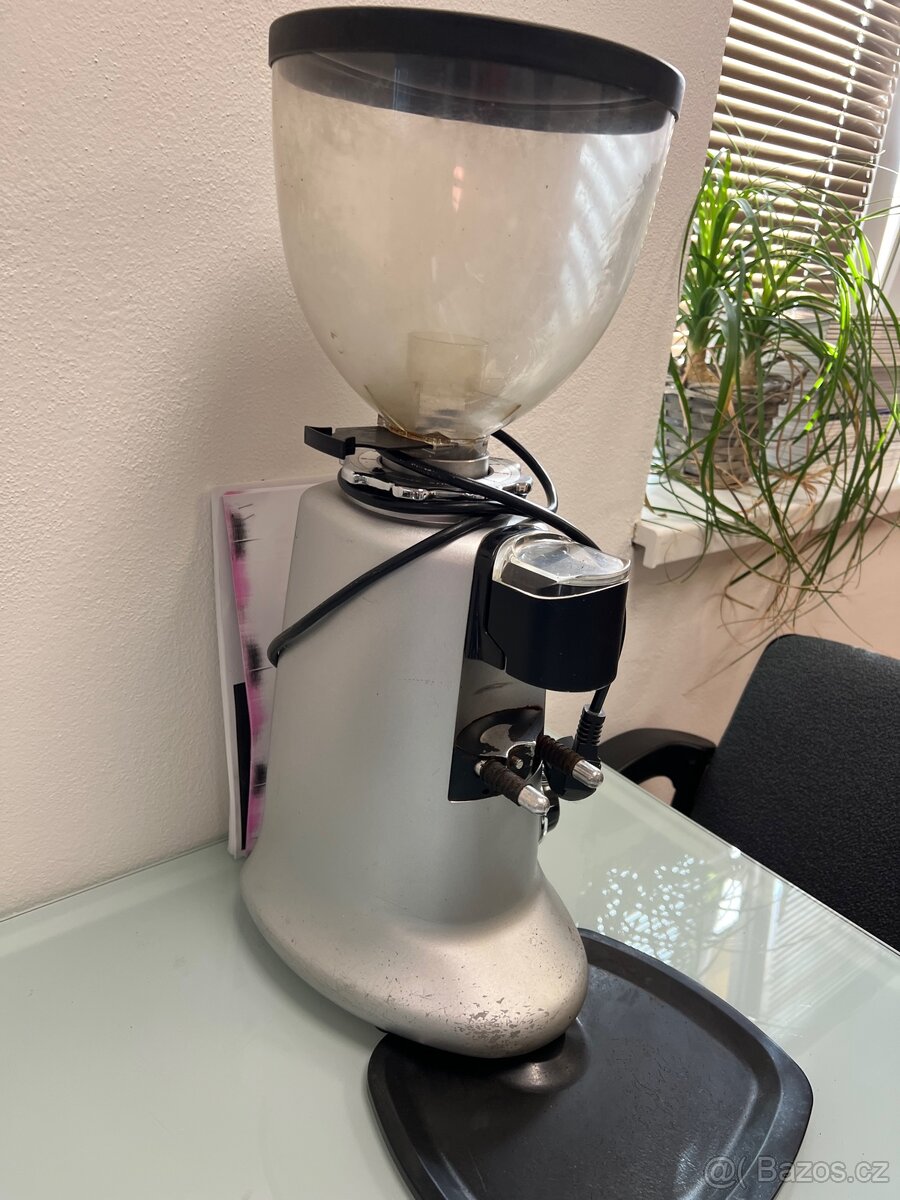 Mlynek na kavu HC-600 V3 více kusů