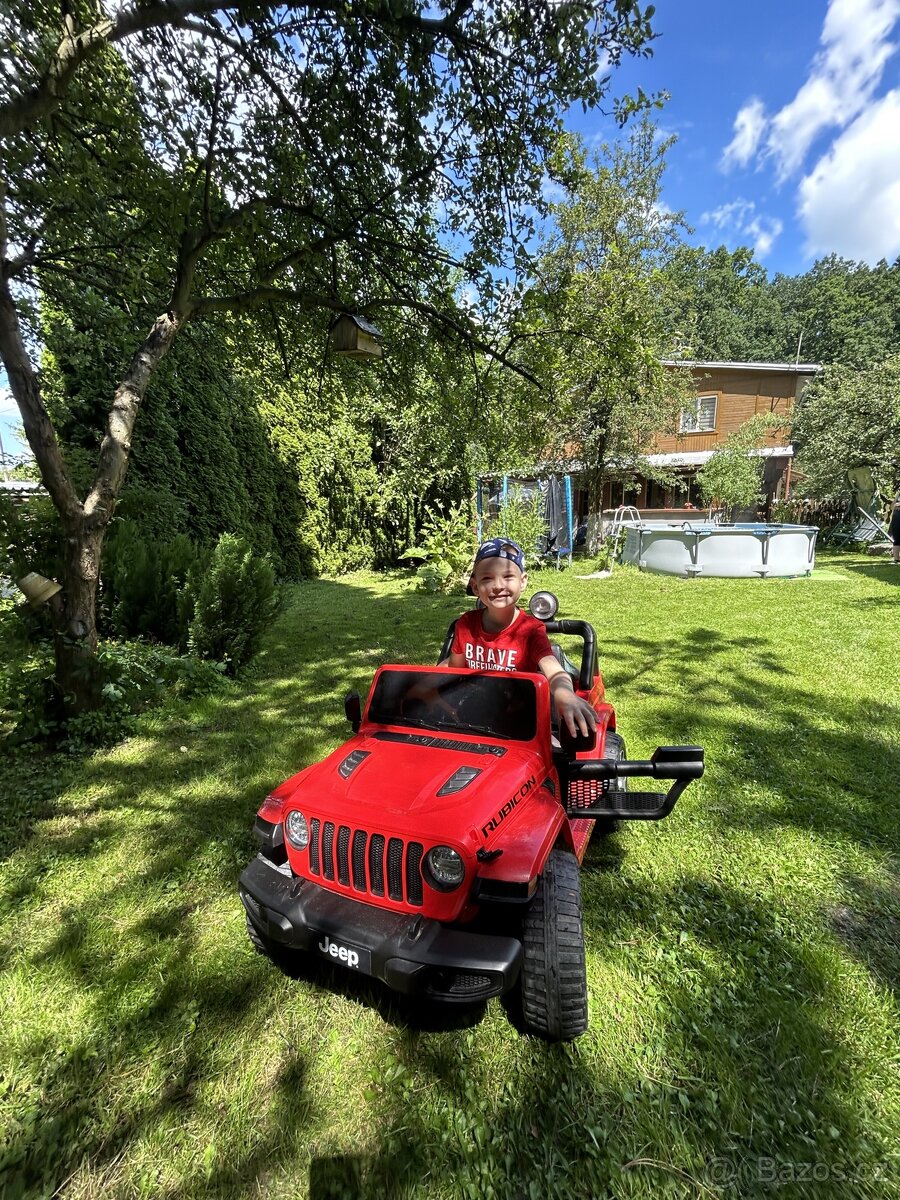 Jeep elektrické autíčko