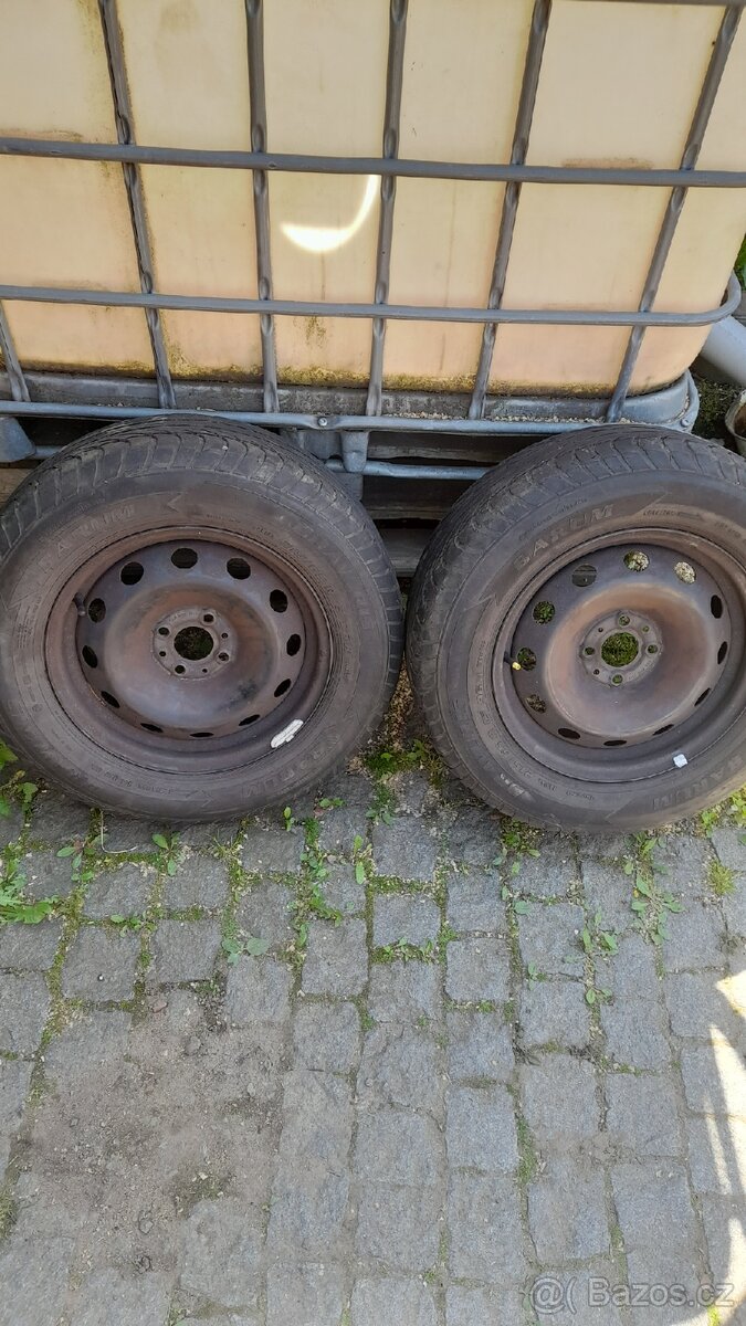 215/65 r15