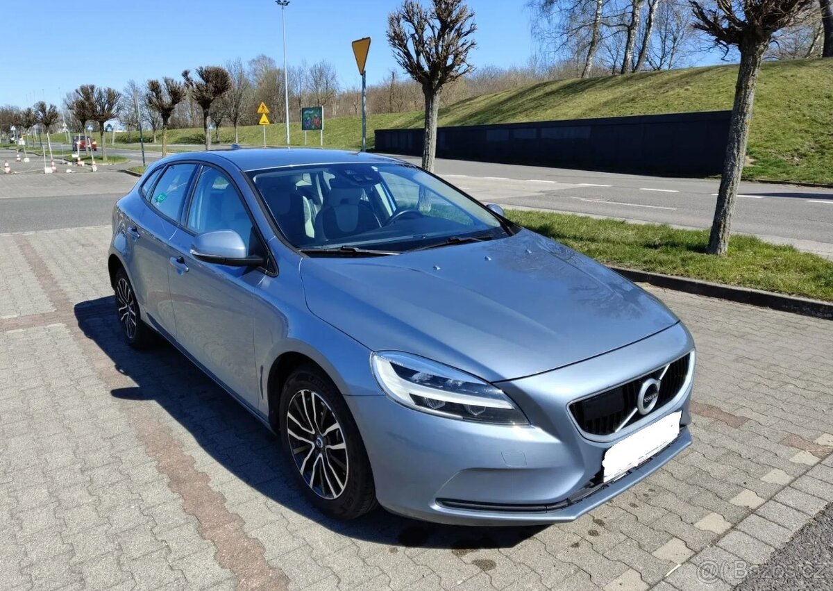 Volvo V40 D2 Drive-E Momentum