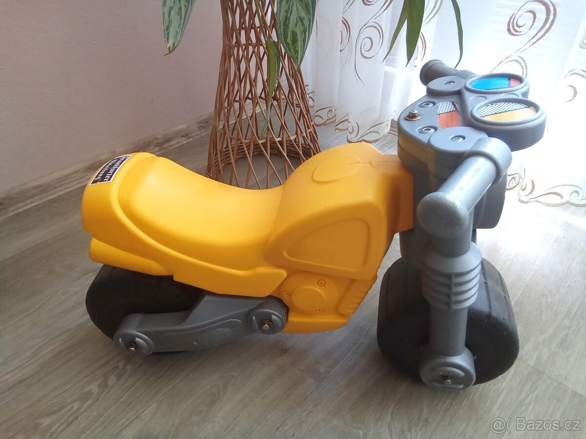 DĚTSKÉ ODRÁŽEDLO