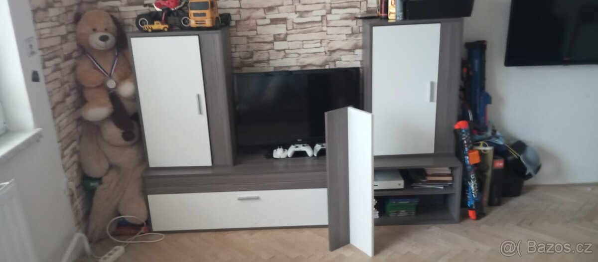 Obývací stěna