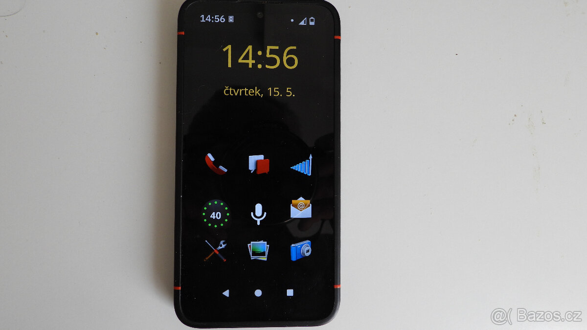 Prodám mobilní telefon