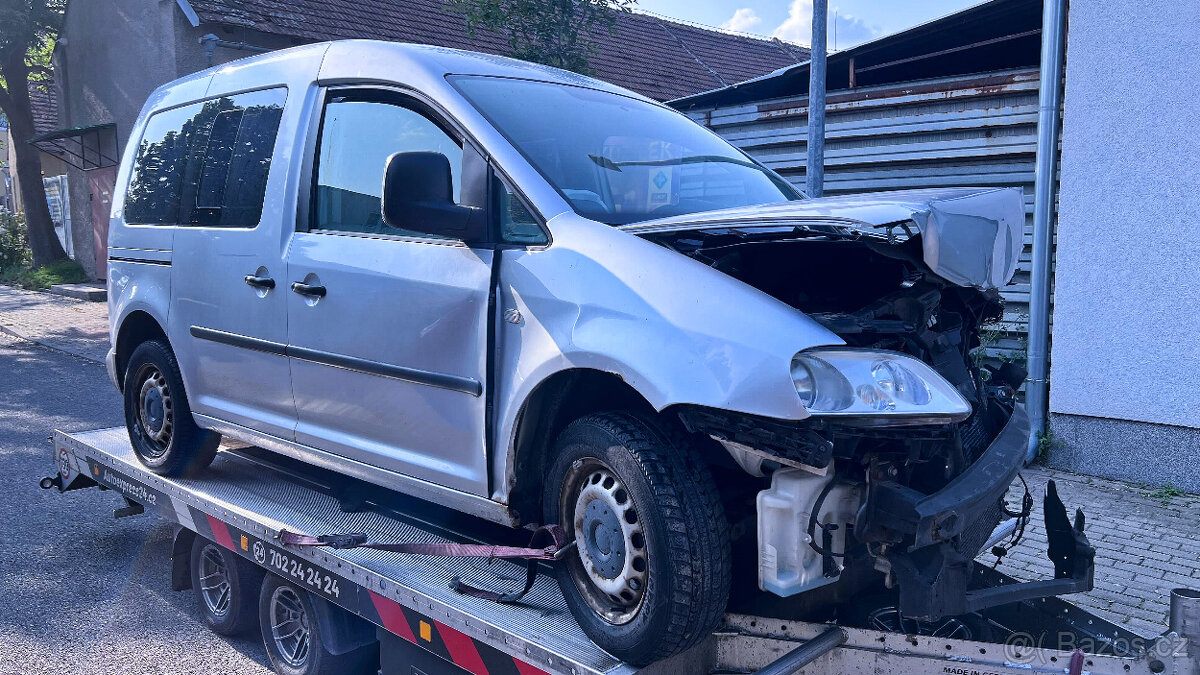 Vůz na náhradní díly VW Caddy 2K Life 2007 BSX GUG LA7W