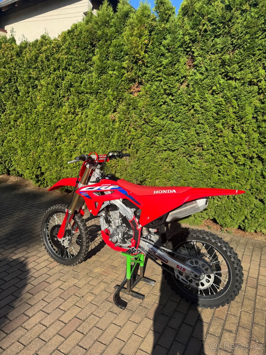 Honda CRF 250R 2023 – 20 mth – TOP stav