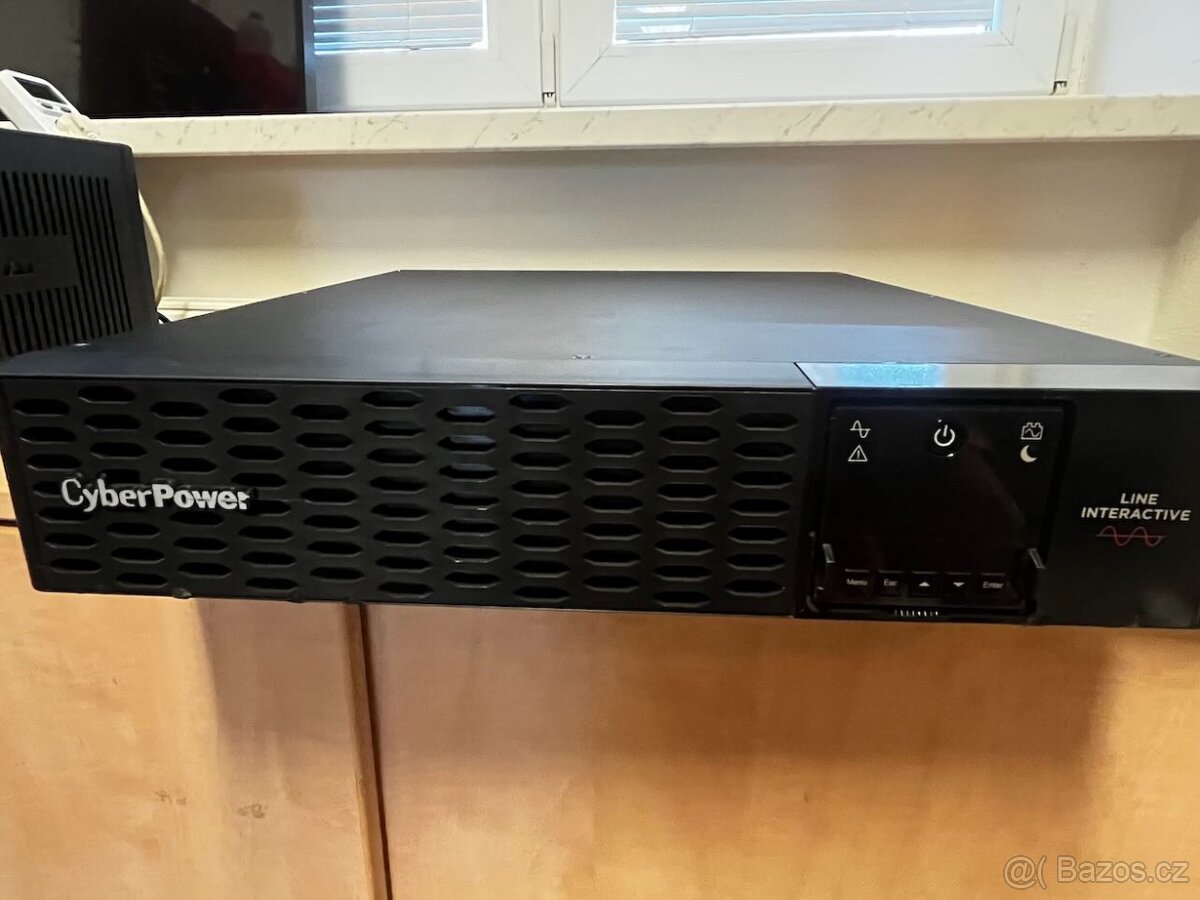 CyberPower PR1500ERTXL2U