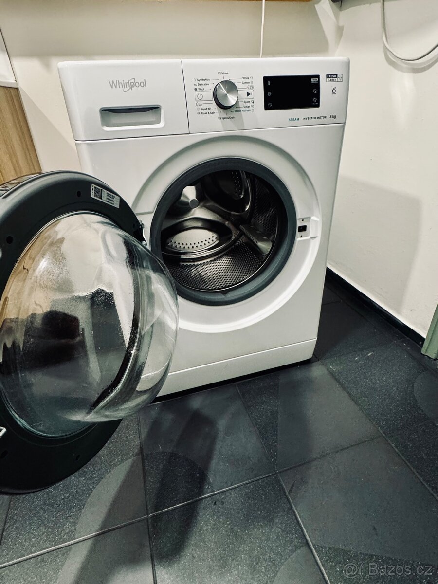 Pračka Whirlpool