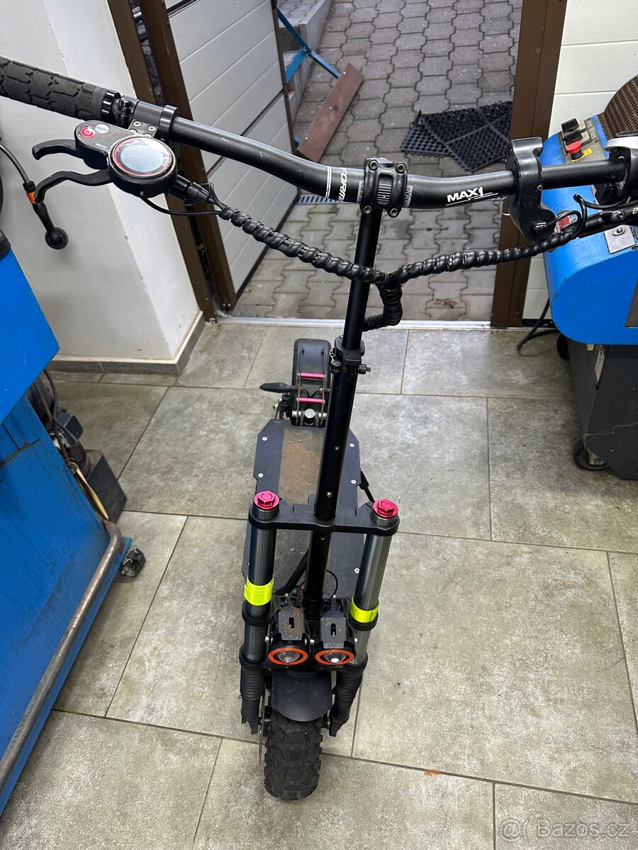 Beyonda 6000W elektrokolobežka