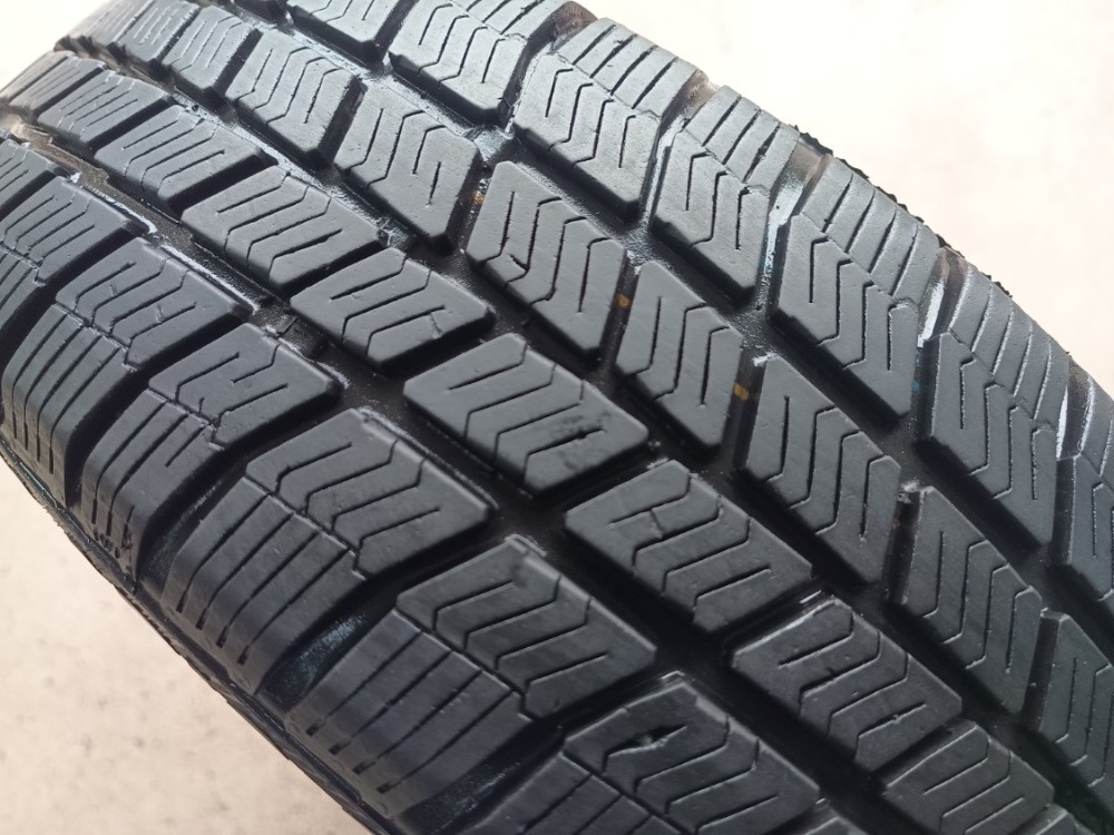 175/65 R14 BARUM (2514)