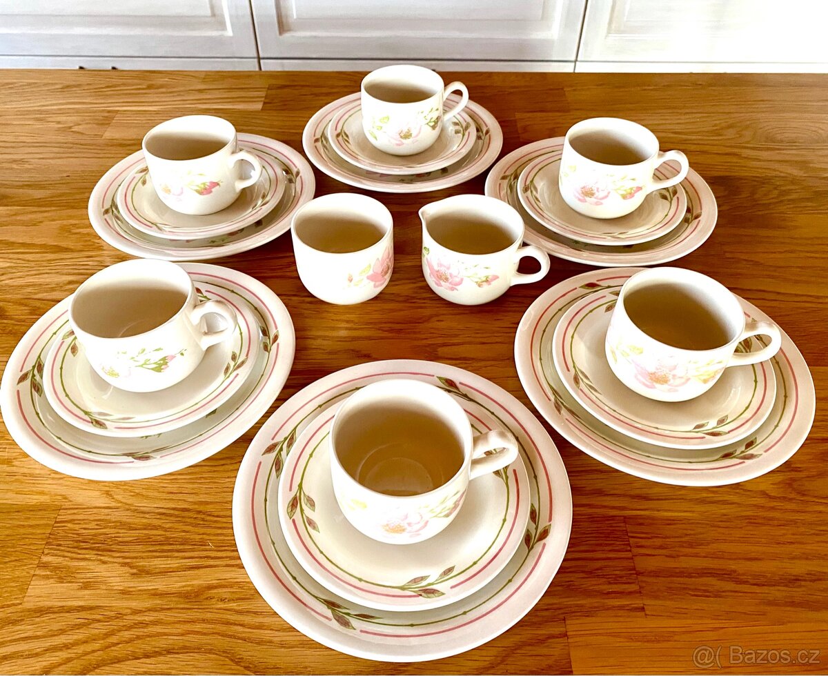 Starý krásný anglický snídaňový porcelán