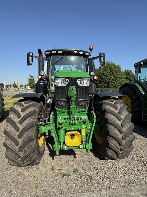 Traktor John Deere 6250R