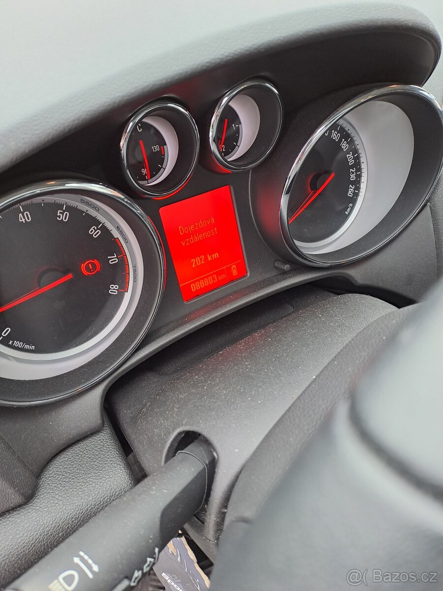 Opel Astra 1,4i turbo benzin