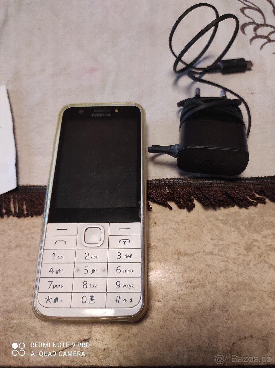 Mobilní telefon Nokia