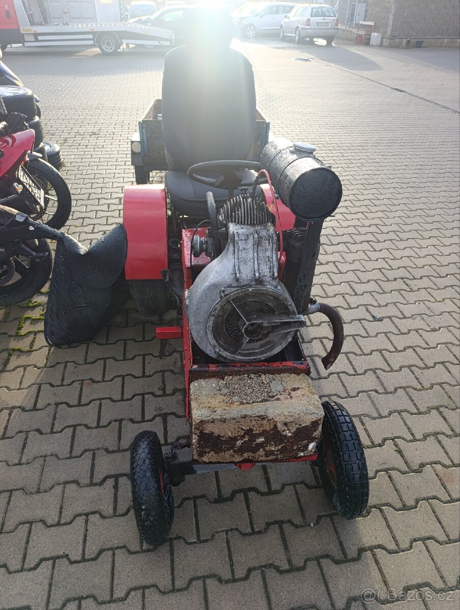 Traktor domácí výroby