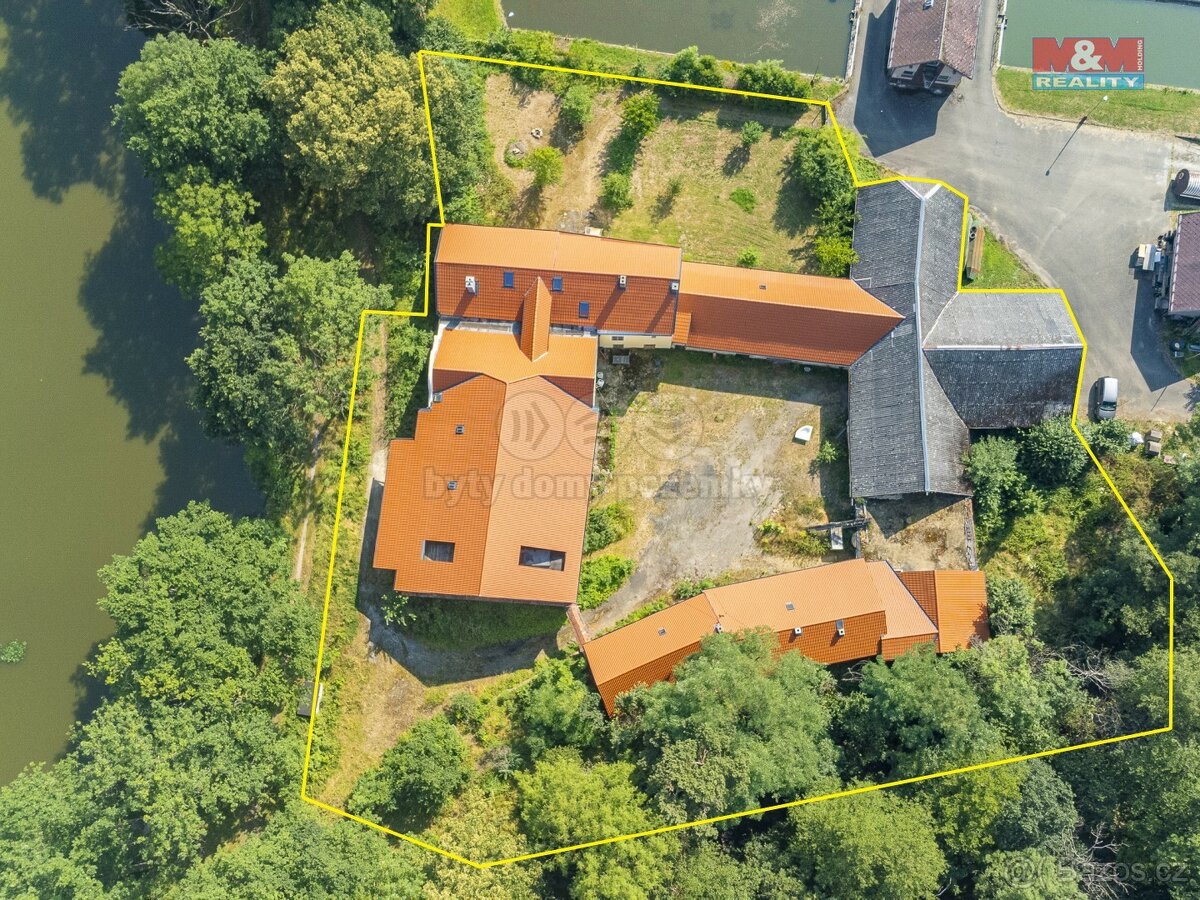 Prodej zemědělské usedlosti, 454 m², pozemek 4486 m²