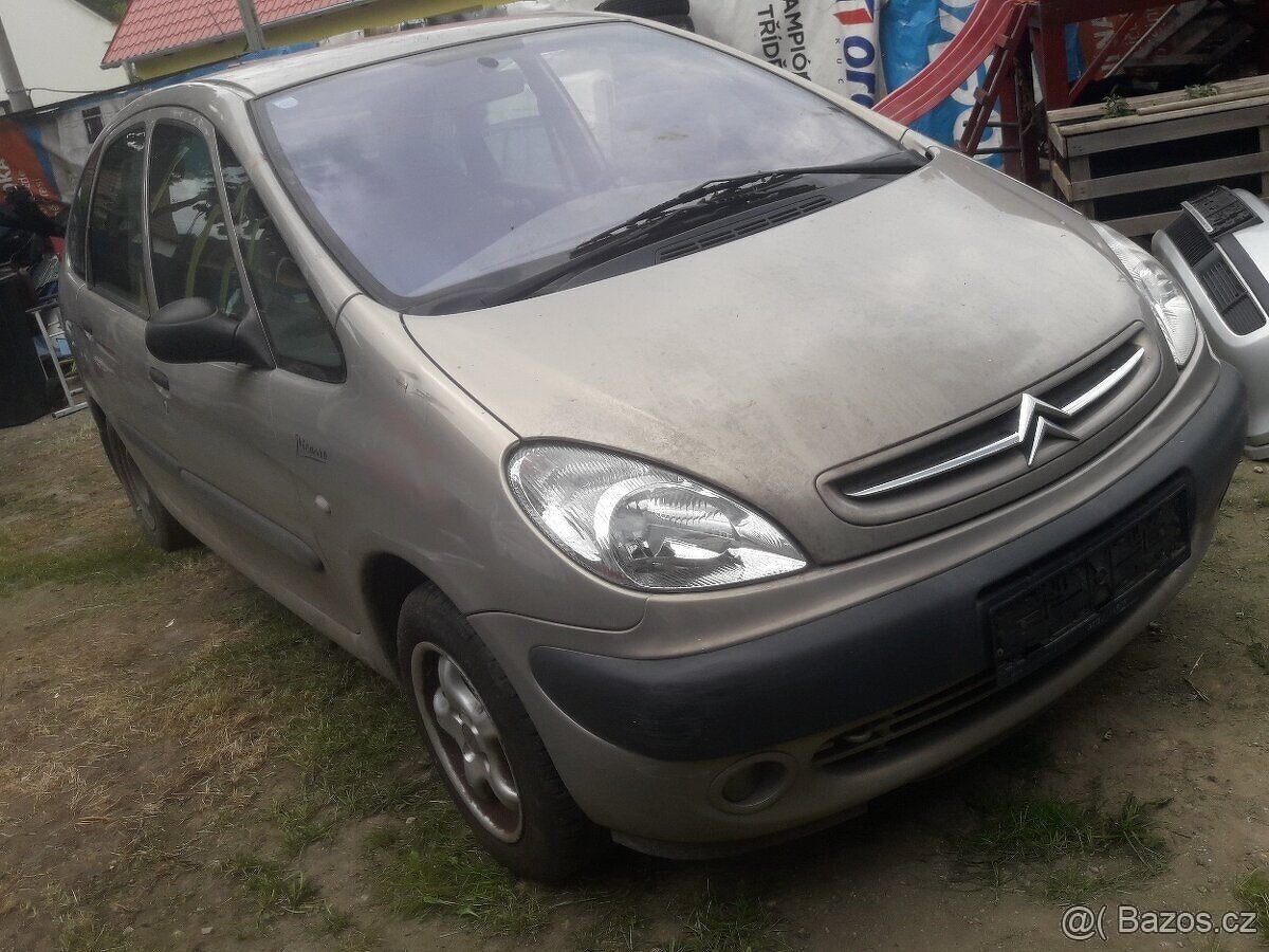 Xsara Picasso 1.8 - díly rok 203