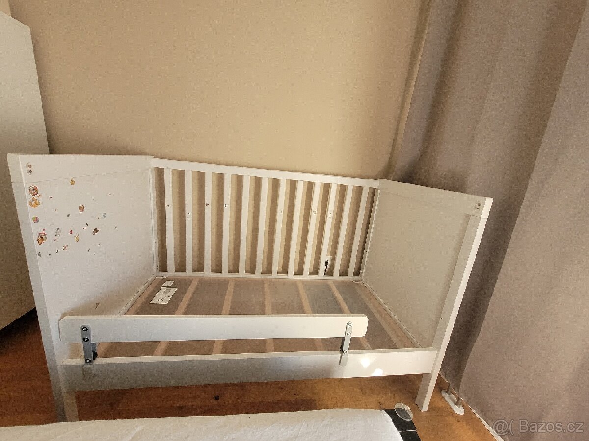 Dětská postýlka IKEA Sundvik vč. matrace