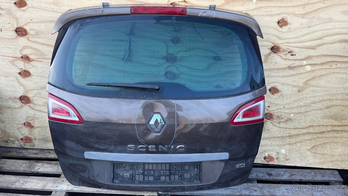 Páté dveře Renault Scenic 3 9-12