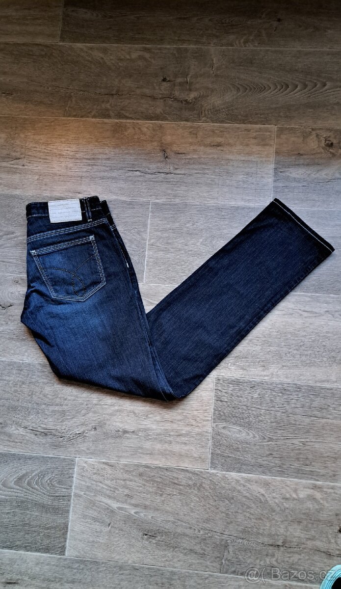 Hezké dámské džíny Calvin Klein