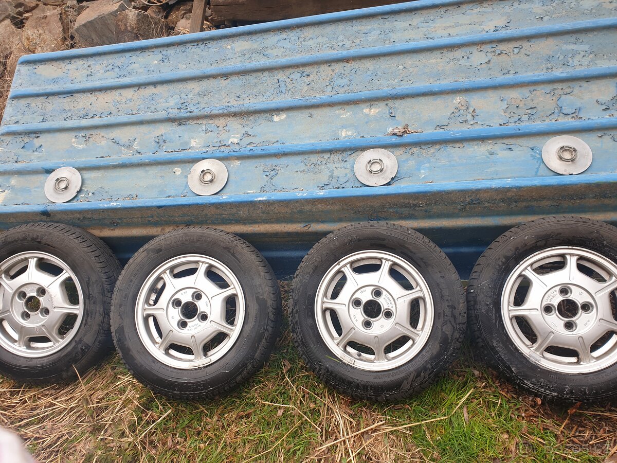 Veterán škoda alu favorit forman 4x98