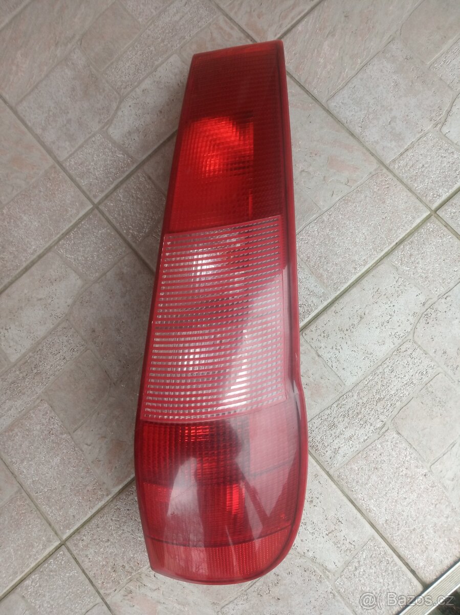 Pravé zadní světlo Fiat Punto