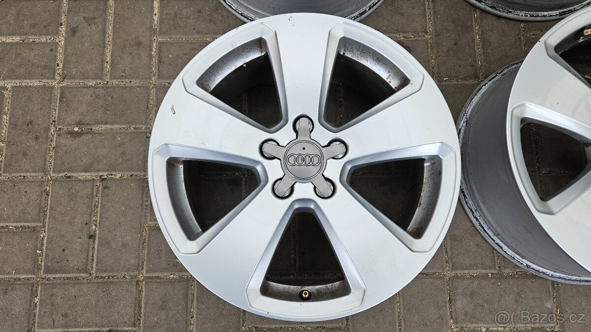 Sada Disků 5x112 R17 Audi A3 A4