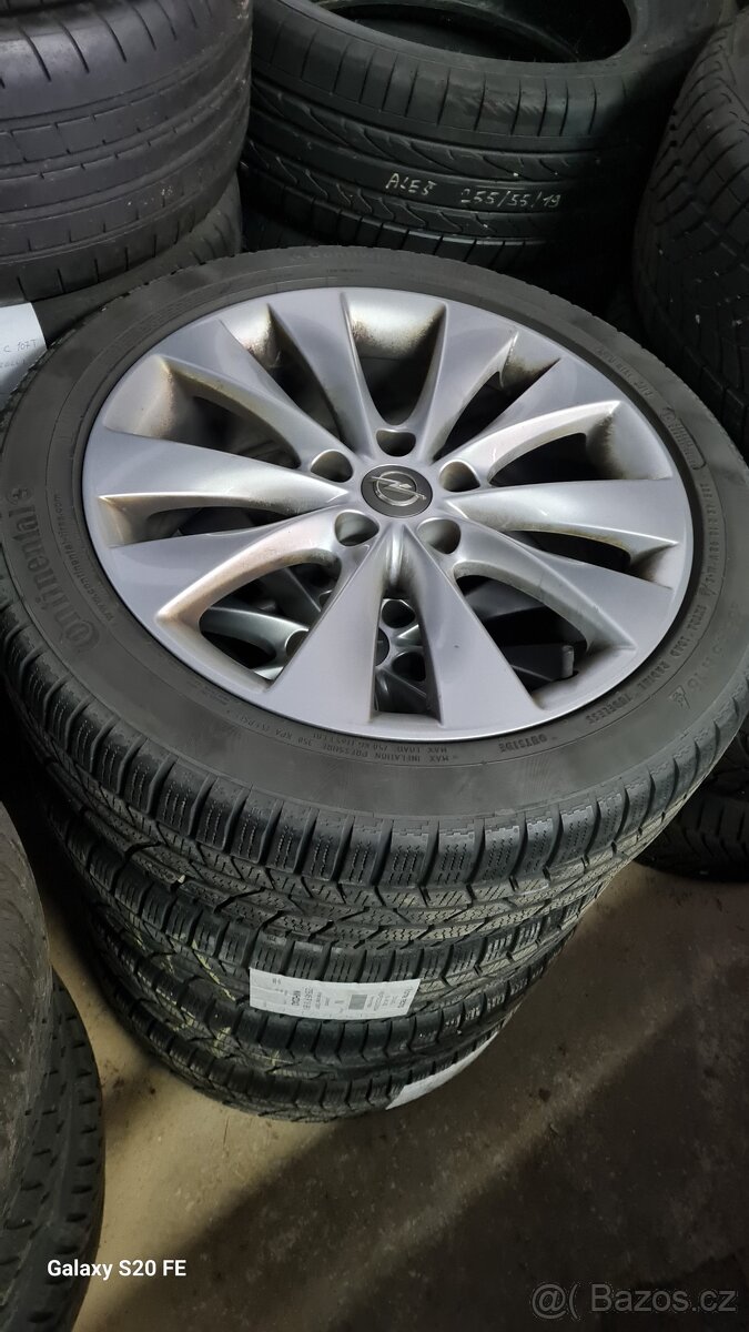 ALU OPEL ASTRA GTC ,5X115 - 235/45/18 98V - ZIMNÍ - Č-40