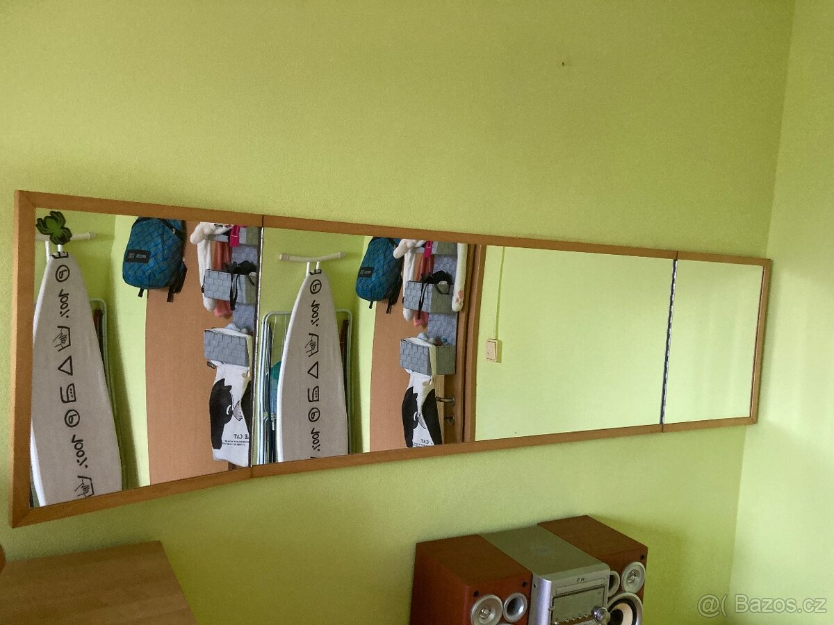 Zrcadlo Ikea