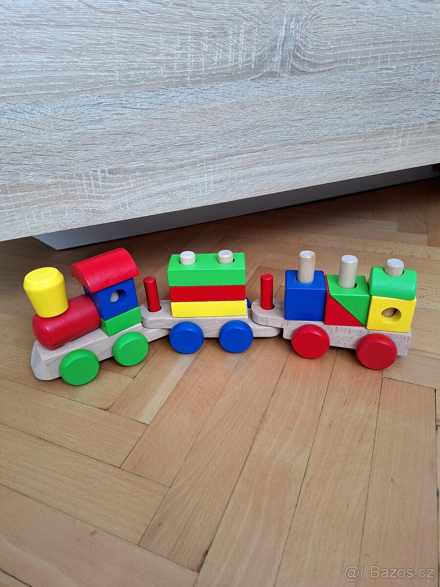 Krásný skládací dřevěný vlak Joueco