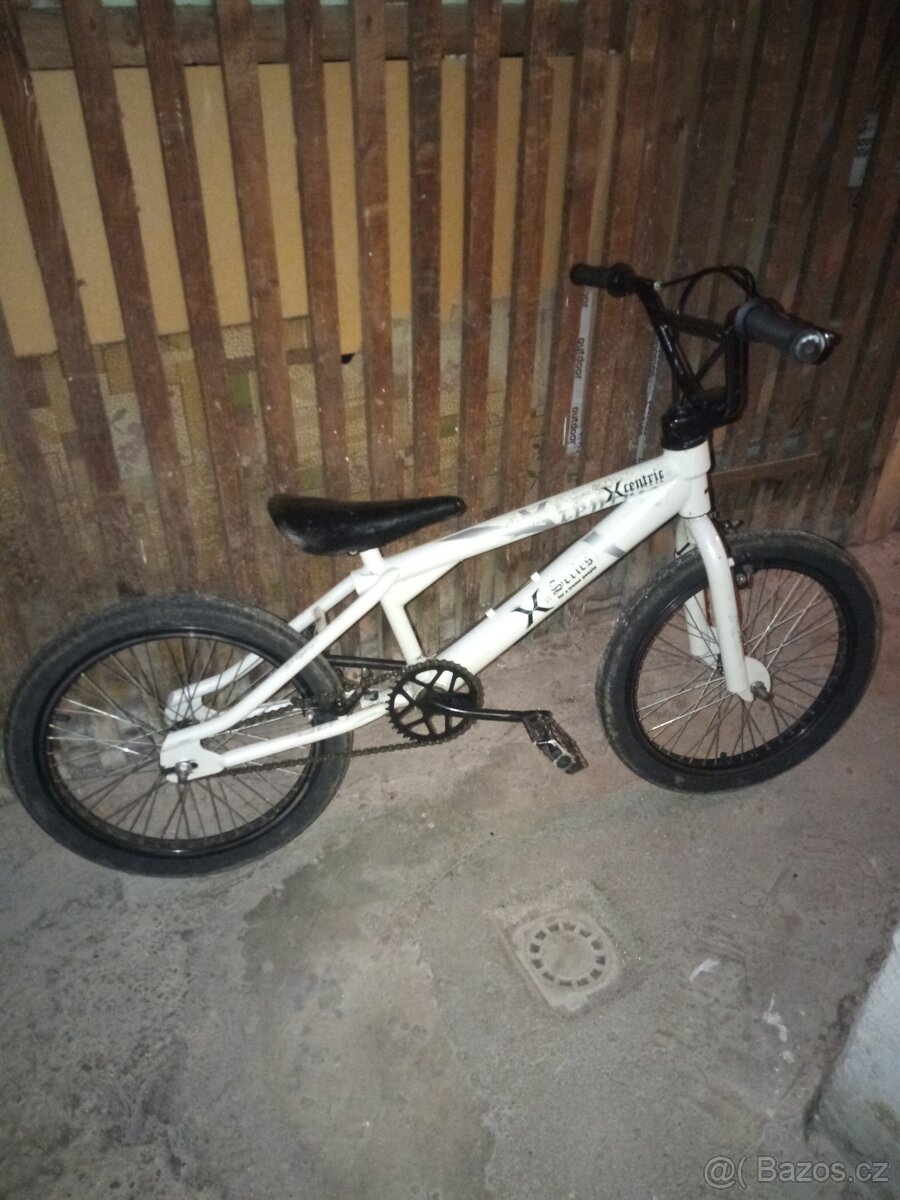 BMX kolo Xcentric