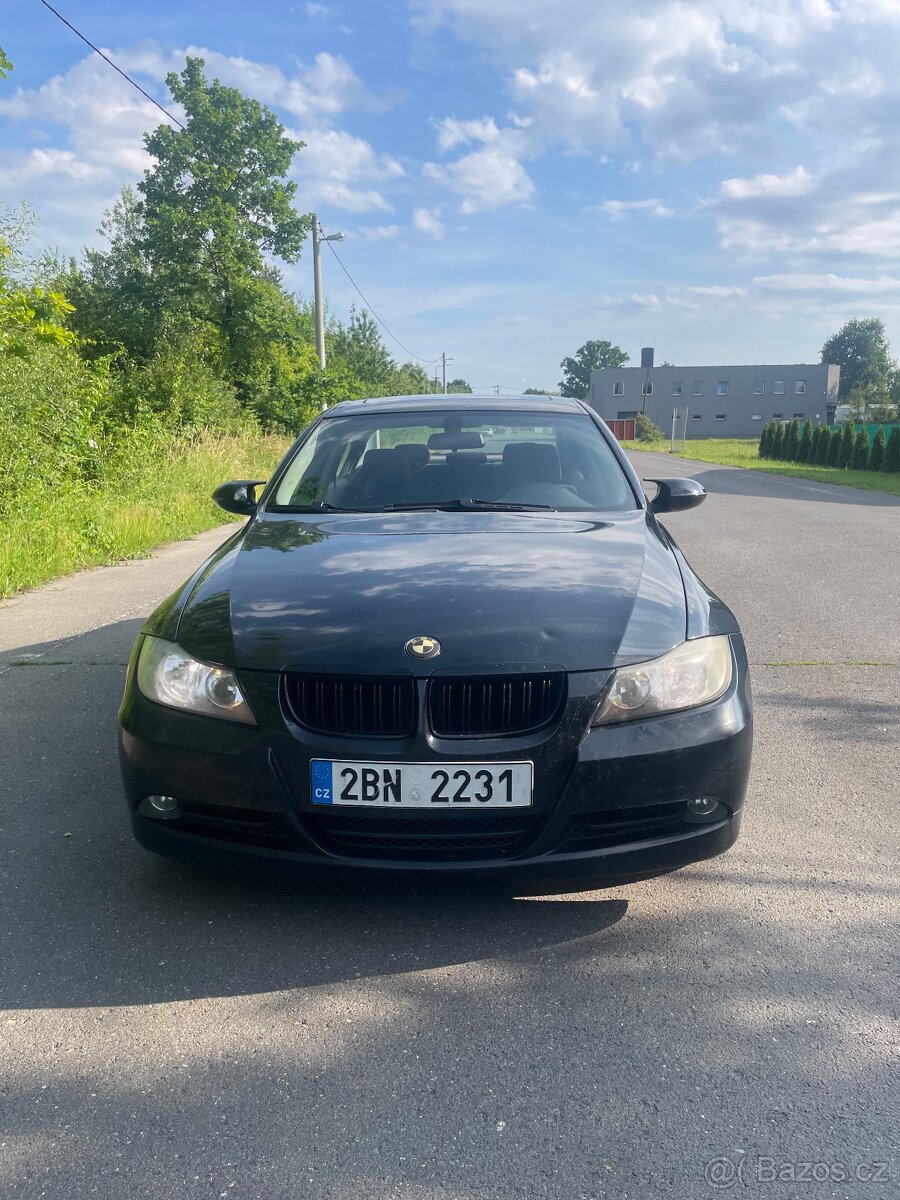 BMW E90