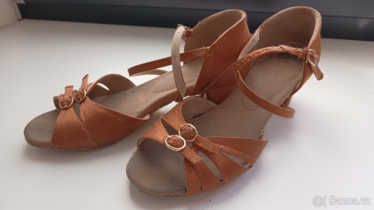 Taneční obuv dívčí H-DANCE G2176, UK size 3,5