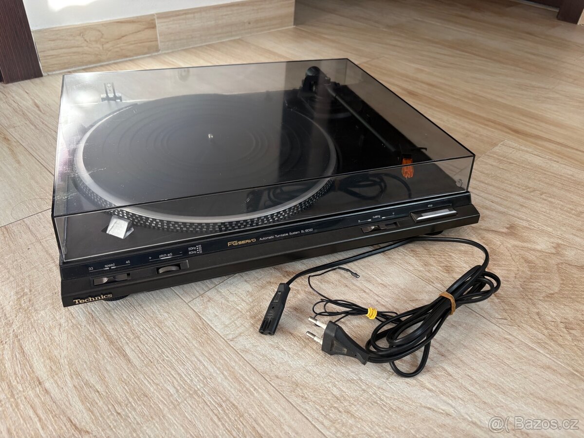 Gramofon Technics SL-BD22 Automatic Turntable System