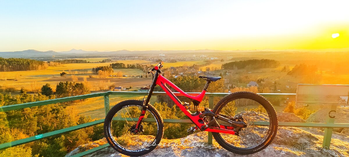 Specialized demo 8 Cerbon